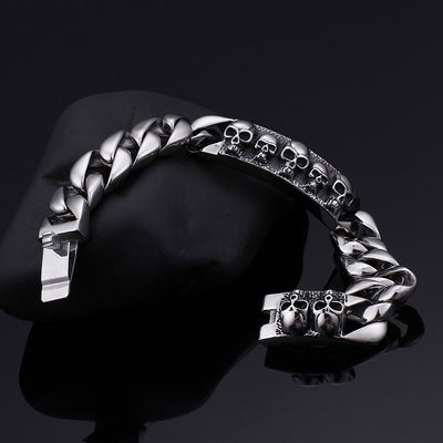 Pulsera de Calavera Personalizada - Diseño Minimalista - Image 3