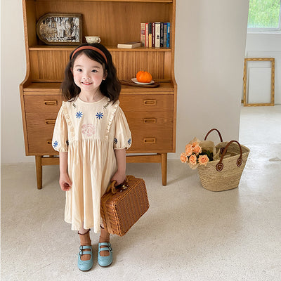 Vestido Princesa Infantil Estilo Palacio con Bordados Elaborados