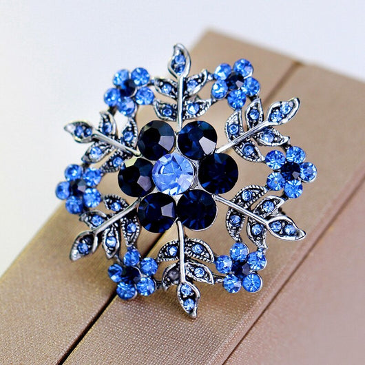 Broche Copo de Nieve Elegante - Image 3