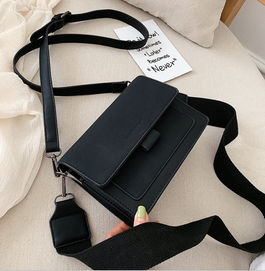 Bolsa Retro Cuadrada Super Fire Scrub - Image 8