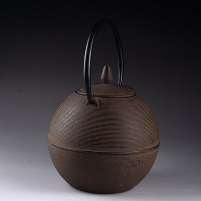 Olla de Hierro Fundido Forma Ovalada Artesanal - Image 3