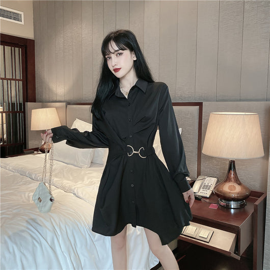 Vestido Camisero Blanco de Largo Medio con Corte Irregular - Image 20
