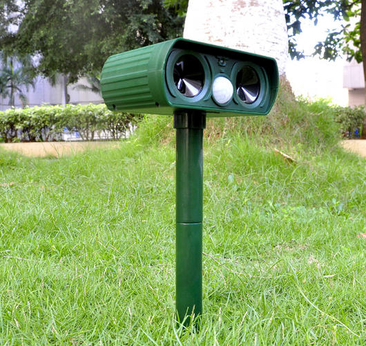 Repelente Ultrasónico Solar para Animales - Image 6