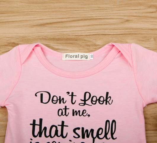 Pijama Divertido para Bebé - Diseño Humorístico 'Ese Olor Viene de Papá' - Image 6