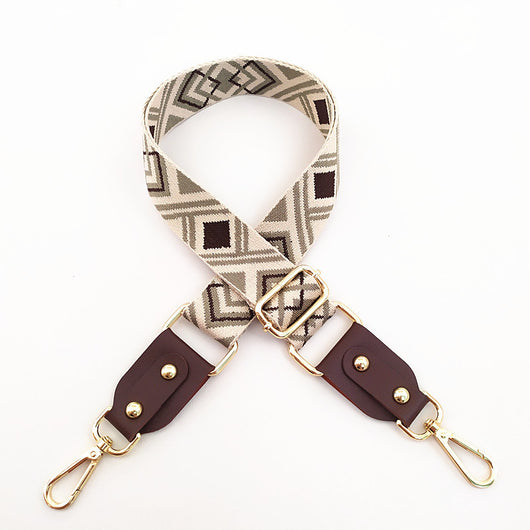 Correa Ajustable para Bolso Mensajero con Tejido Jacquard y Detalles en Cuero - Image 9