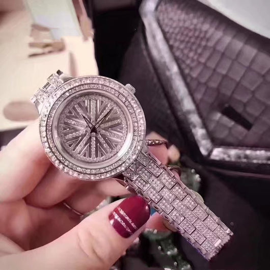 Reloj para Mujer con Acero Inoxidable y Detalles de Diamantes - Image 12