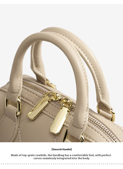 Bolso Mensajero Boston de Cuero Genuino con Diseño Rombo - Image 18