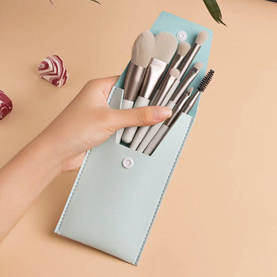 Set de 8 Brochas de Maquillaje Portátil para Viajes - Image 16