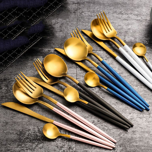 Juego de Cucharas de Acero Inoxidable para Comedor - Image 3