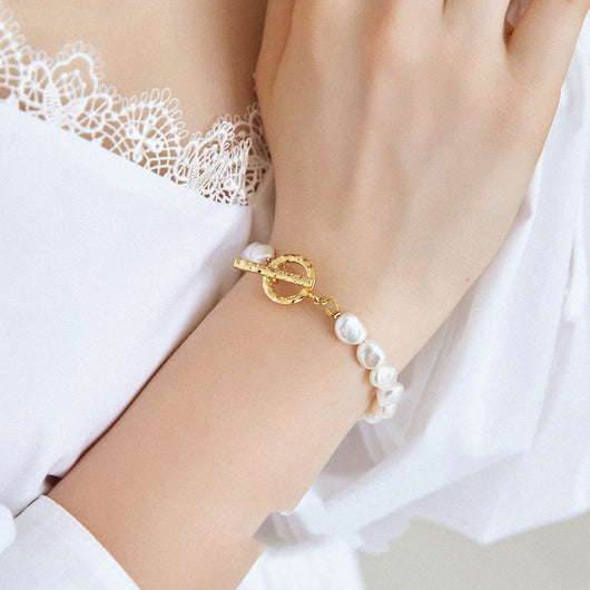 Pulsera de Perlas Barrocas Vintage con Diseño Natural - Image 4