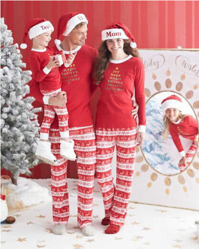 Pijamas Navideños a Juego para Padres e Hijos con Diseño Impreso - Image 11