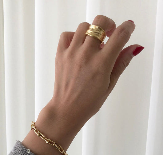 Anillo Geométrico Minimalista de Diseño Irregular para Mujer - Image 9