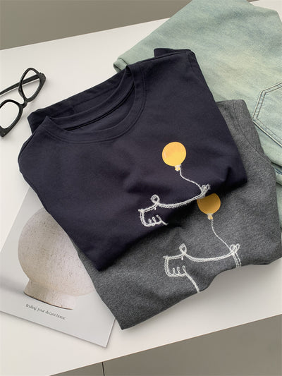 Camiseta Holgada para Mujer con Estampa de Cachorro Globo - Image 23