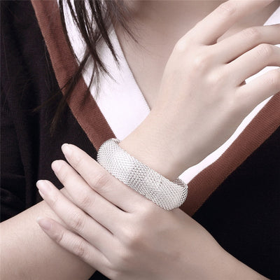 Pulsera de Malla Plateada para Mujer - Image 5