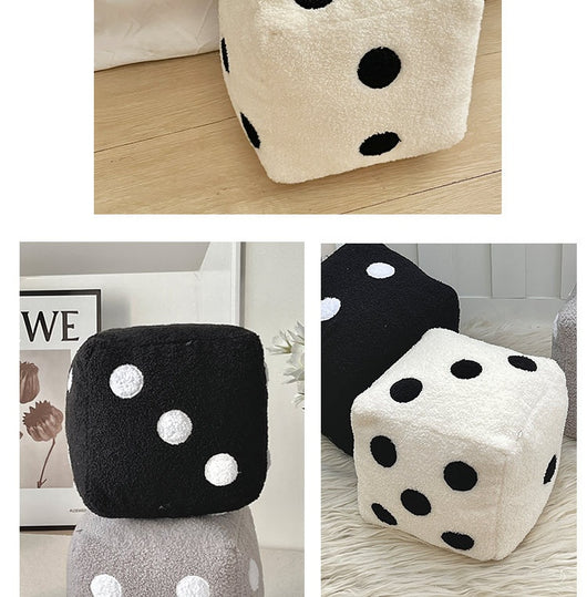 Cojín de Peluche Dado Decorativo para Sofá - Image 17
