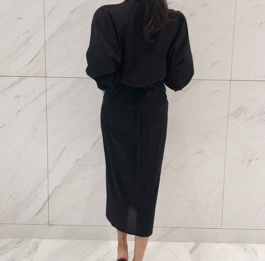 Túnica Larga Escote V con Cordones y Mangas Murciélago - Image 10