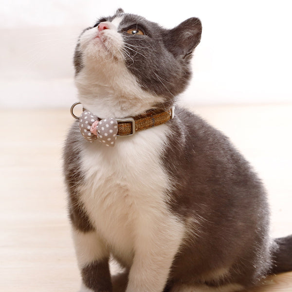 Collar para Gato con Lunares y Moño de Algodón