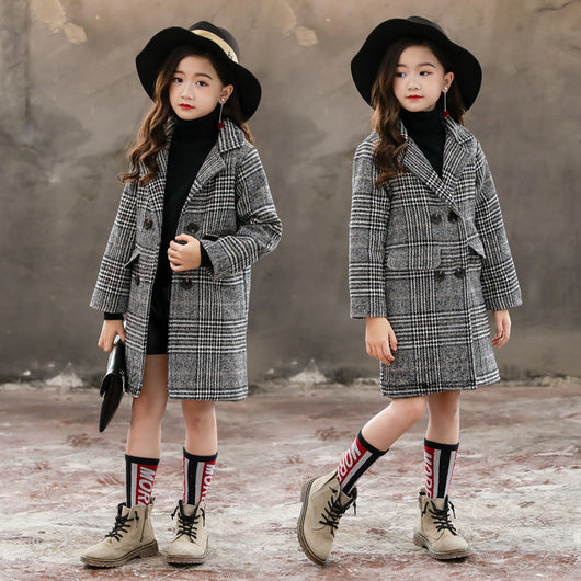 Abrigo a cuadros gris para niñas - Diseño clásico y versátil
