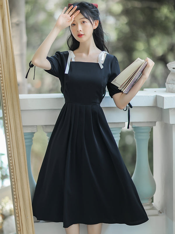 Vestido Negro Ajustado a la Cintura - Diseño Elegante para Mujer