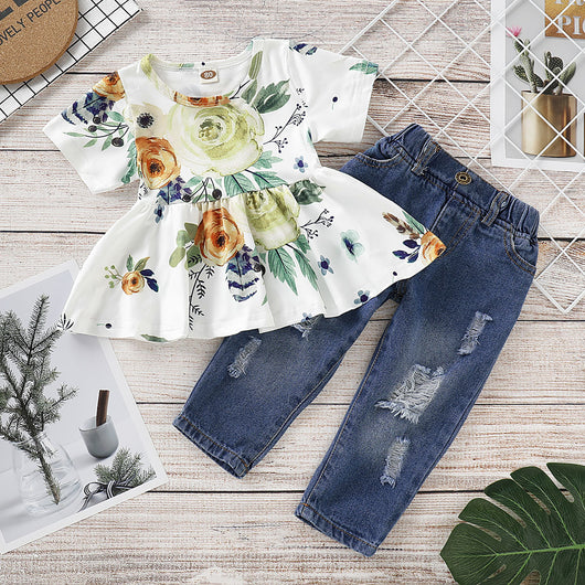 Conjunto de Dos Piezas: Top Floral y Pantalón Denim Rotos - Image 27