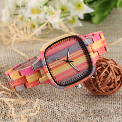 Reloj de Bambú con Colores Vibrantes - Image 3