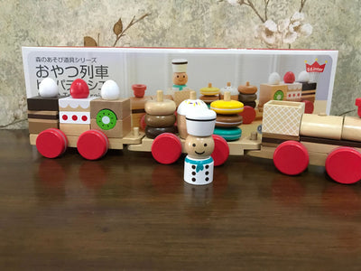 Bloques Apilables con Snacks y Tres Trenes Extraíbles - Image 6