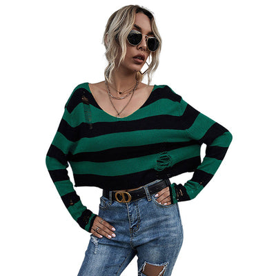 Suéter Oversize con Cuello en V, Rayas y Detalles Rotos - Image 7