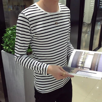 Camiseta Oversized a Rayas Blanco y Negro - Manga Larga Unisex - Image 3