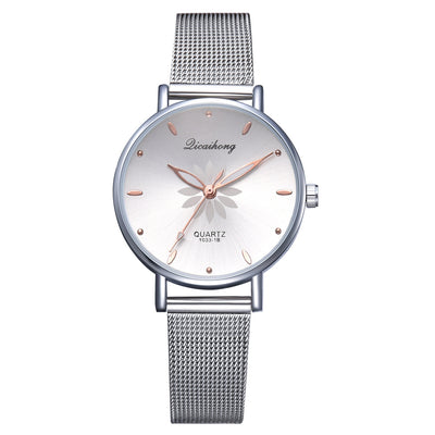 Reloj de Cuarzo con Diseño Estampado - Image 26