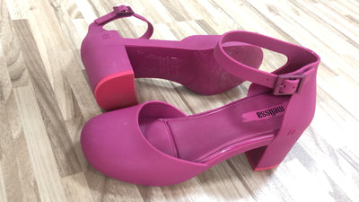 Sandalias de Tacón Medio con Suela Suave y Material PVC Flexible para Mujer - Image 19