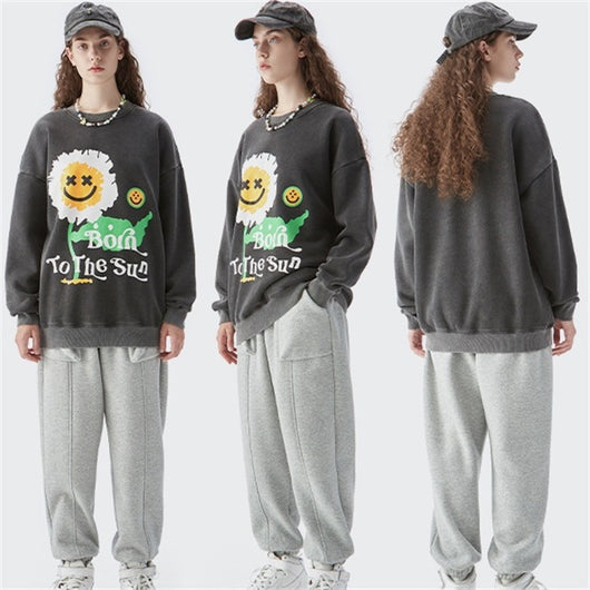 Suéter Cuello Redondo con Estampado de Girasol y Terciopelo - Image 8
