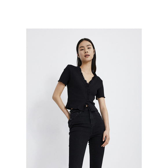 Blusa Feminina Solta de Renda - Manga Curta Leve e Fresca