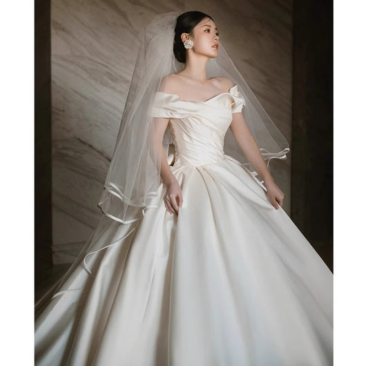 Vestido de Novia Satinado Hombros Descubiertos - Image 4
