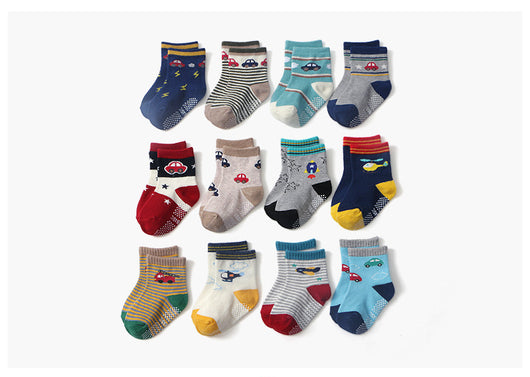Calcetines Infantiles Estampados Antideslizantes para Niños de 5-7 Años - Image 21