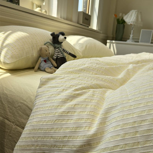Juego de Cama Acolchado Estilo Coreano a Rayas 4 Piezas - Image 3