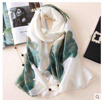 Pañuelo de Seda Estampado para Mujer - Diseño Elegante y Versátil