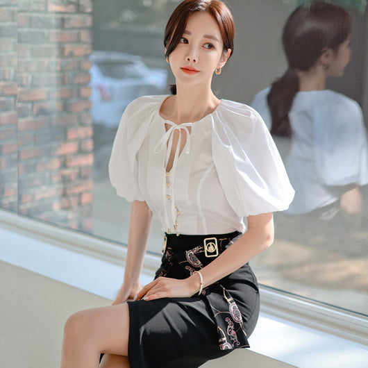 Conjunto Elegante Blusa Manga Abullonada y Falda Cintura Alta con Cordones - Image 4