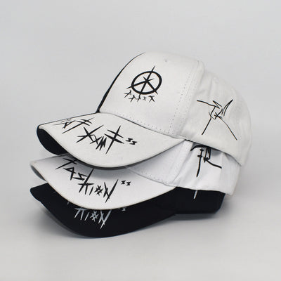 Gorra de Béisbol Graffiti Blanco y Negro - Diseño Urbano - Image 9