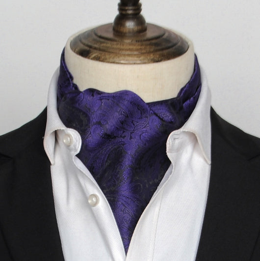 Camisa de Seda Estilo Vintage Británico con Pañuelo - Image 12