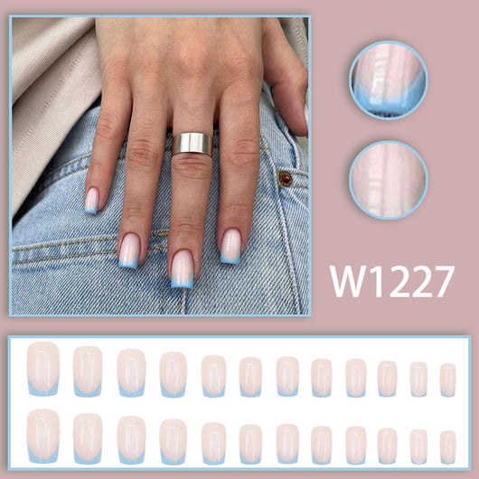Parches de Uñas Elegantes y Minimalistas de Moda - Image 24