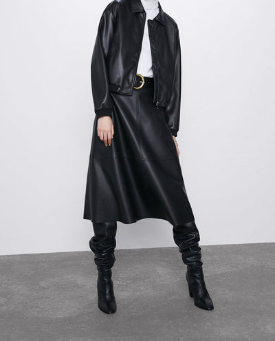 Chaqueta de Cuero Sintético Estilo Europeo para Mujer - Solapa Clásica - Image 9