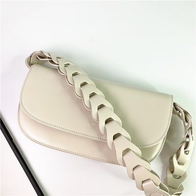Bolso Bandolera Tejido de Cuero Genuino Estilo Baguette - Image 7