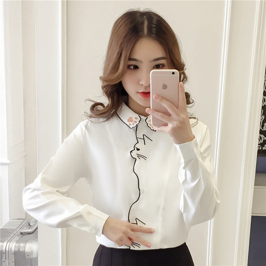 Blusa Blanca Holgada con Bordado de Gato - Diseño Adorable y Cómodo - Image 3