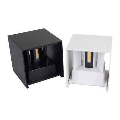 Lámpara de Pared Impermeable para Balcón y Patio - Image 5