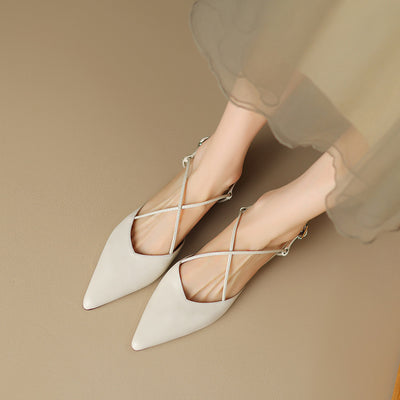 Sandalias Cómodas con Tacón Bajo y Diseño Hueco - Image 4