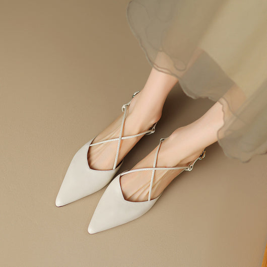 Sandalias Cómodas con Tacón Bajo y Diseño Hueco - Image 4