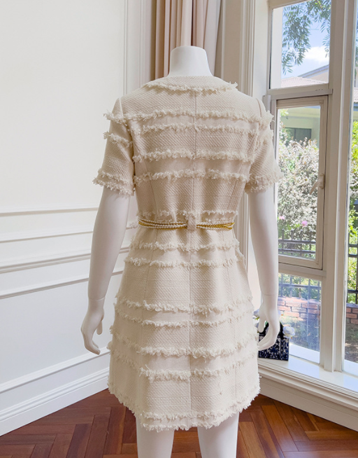 Abrigo de Tweed Lana con Vestido de Manga Corta - Image 8