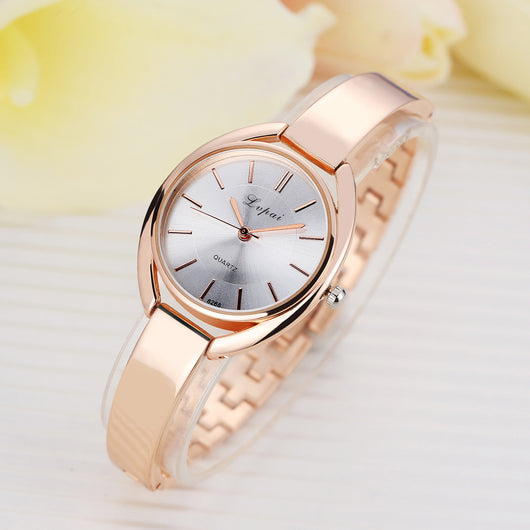 Reloj de Moda para Damas Versión Coreana 18.5000 con Banda de Acero y Diamantes