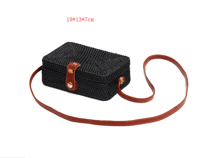 Bolsa Tejida de Ratán con Correa Diagonal - Diseño Artesanal Retro - Image 4