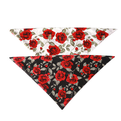 Toalla de Saliva de Algodón con Estampado de Rosa Roja - Image 2
